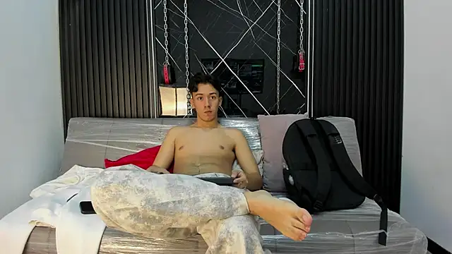 Austin Reedss online show from 04/11/26, 09:41