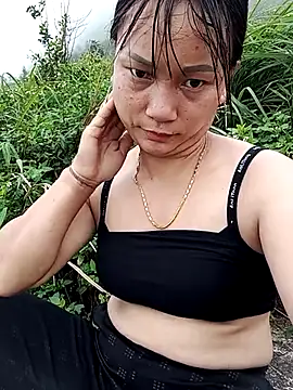 mami-rubi online show from 04/05/26, 01:03