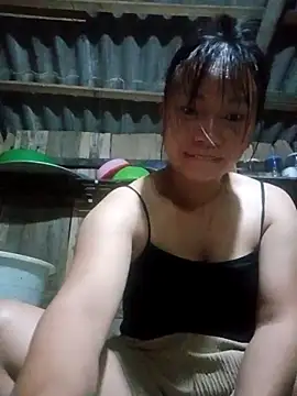 mami-rubi online show from 04/15/26, 10:32