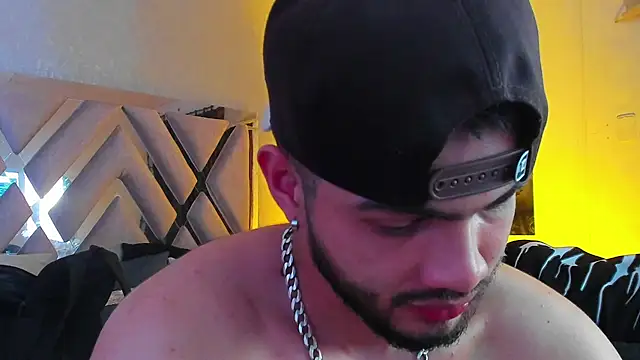 Snapshot of Vincentblack chatting on 03/01/26, 04:58 Vincentblack online show from 03/01/26, 04:58