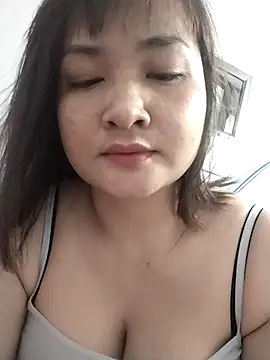 Snapshot of Jeassi-sica01 chatting on 02/25/26, 05:39 Jeassi-sica01 online show from 02/25/26, 05:39