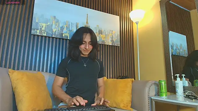 Elisasue online show from 04/02/26, 11:57