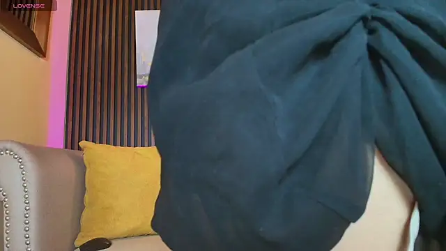 Snapshot of Elisasue chatting on 07/11/26, 03:09 Elisasue online show from 07/11/26, 03:09
