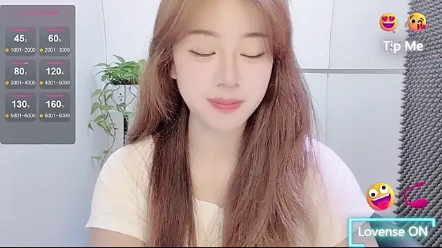 Snapshot of Baixi-01 chatting on 07/10/26, 04:28 Baixi-01 online show from 07/10/26, 04:28