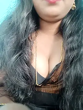 Snapshot of Raksitha_kannada chatting on 07/31/26, 04:12 Raksitha kannada online show from 07/31/26, 04:12
