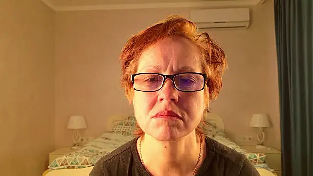 Snapshot of LioraWeiss chatting on 03/02/26, 06:47 LioraWeiss online show from 03/02/26, 06:47