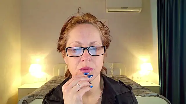 LioraWeiss online show from 03/14/26, 06:19