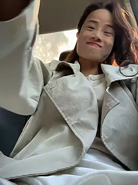 Mia-lp online show from 04/09/26, 01:38