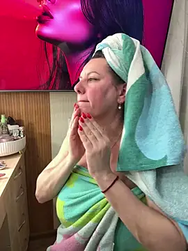 expensive lady online show from 04/16/26, 05:36