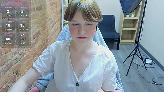  DreamLuna1  online show from 04/17/26, 03:04