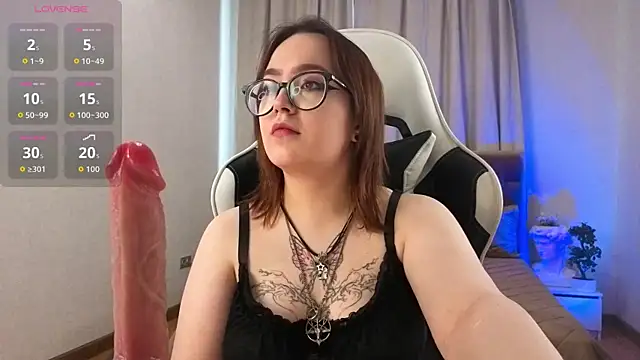 Snapshot of Your_Morphine chatting on 03/03/26, 03:45 Your Morphine online show from 03/03/26, 03:45