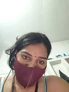 Snapshot of Poonam_bhoji chatting on 06/25/26, 05:50 Poonam bhoji online show from 06/25/26, 05:50