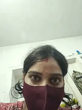 Snapshot of Poonam_bhoji chatting on 07/14/26, 05:18 Poonam bhoji online show from 07/14/26, 05:18