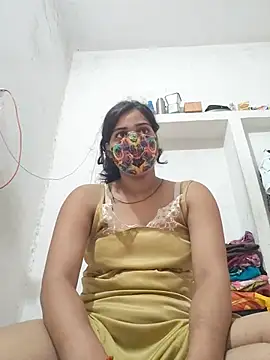Snapshot of Poonam_bhoji chatting on 07/19/26, 11:14 Poonam bhoji online show from 07/19/26, 11:14