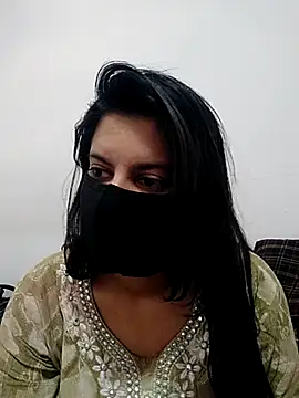 Snapshot of Sonakshi_kumari chatting on 03/04/26, 09:37 Sonakshi kumari online show from 03/04/26, 09:37