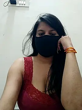 Snapshot of Sonakshi_kumari chatting on 06/08/26, 11:05 Sonakshi kumari online show from 06/08/26, 11:05