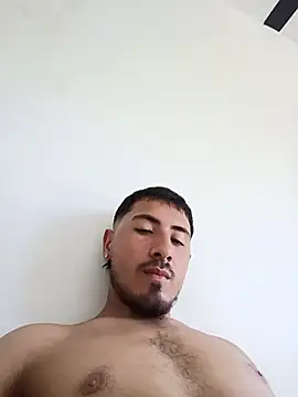 Santiag0122  online show from 06/28/26, 07:53