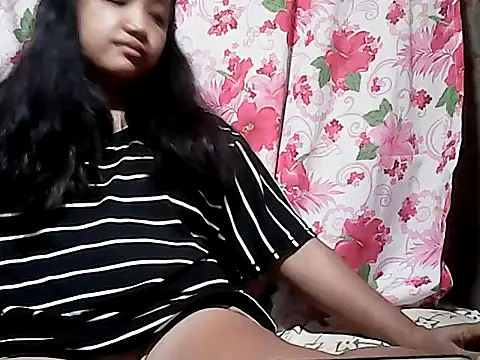 Flowerbebe online show from 03/02/26, 07:21