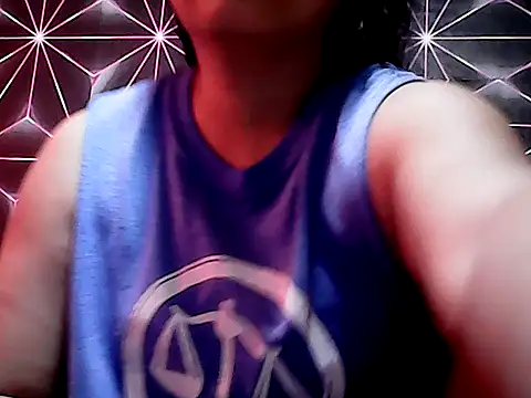 Flowerbebe online show from 05/15/26, 06:42