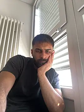 Snapshot of Shayan_021_Private chatting on 06/07/26, 03:49 Shayan 021 Private online show from 06/07/26, 03:49