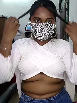 MISS MADHURIBABY online show from 03/18/26, 01:47