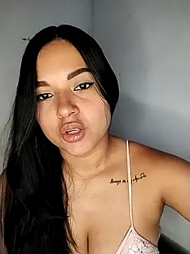 ValentinaSmith03 online show from 03/03/26, 01:39