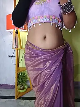 Snapshot of Kritika05 chatting on 05/31/26, 10:00 Kritika05 online show from 05/31/26, 10:00
