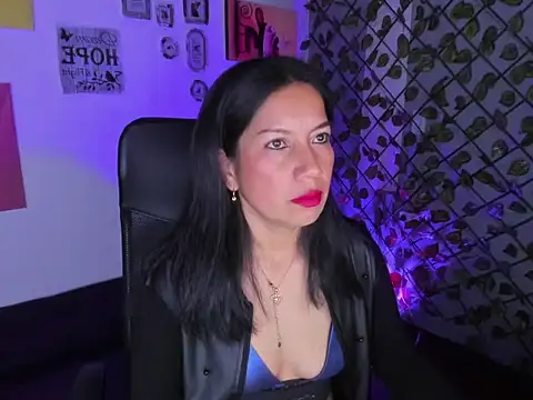 Megan Collinss1 online show from 02/24/26, 05:55