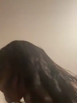 Snapshot of sweetzberri2 chatting on 02/24/26, 04:49 sweetzberri2 online show from 02/24/26, 04:49