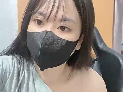 Snapshot of Sunny2868 chatting on 02/25/26, 03:05 Sunny2868 online show from 02/25/26, 03:05