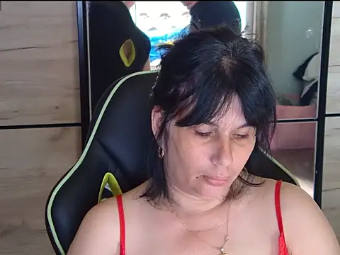 tess1980 online show from 06/01/26, 07:21
