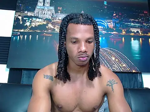 Snapshot of Josh_fit7 chatting on 03/12/26, 01:17 Josh fit7 online show from 03/12/26, 01:17