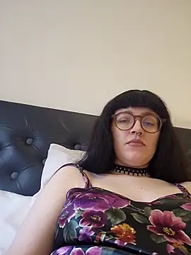 Mommynatrix online show from 03/30/26, 04:08