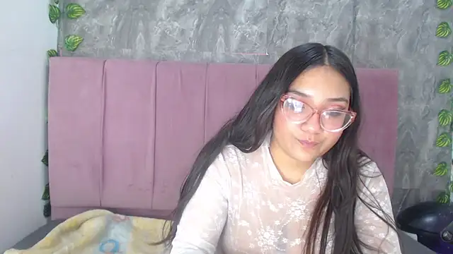 Snapshot of anyela_donecm chatting on 05/25/26, 07:42 anyela donecm online show from 05/25/26, 07:42
