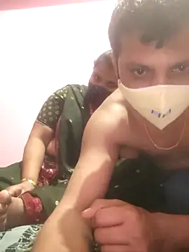 Snapshot of gujjuhotcouple chatting on 02/27/26, 05:46 gujjuhotcouple online show from 02/27/26, 05:46