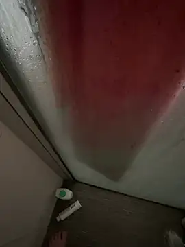 Snapshot of mrelou chatting on 02/25/26, 05:00 mrelou online show from 02/25/26, 05:00