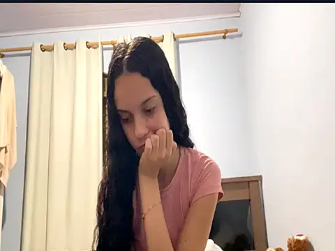 Snapshot of IvyDesirer chatting on 02/28/26, 02:23 IvyDesirer online show from 02/28/26, 02:23