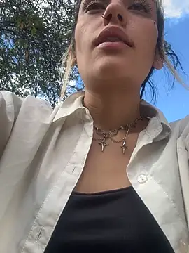 Sara 92 online show from 05/27/26, 07:55