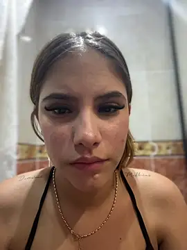 MiluRossee online show from 03/28/26, 04:56