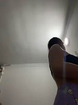 MiluRossee online show from 04/04/26, 08:12