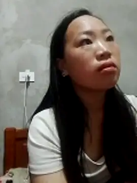 Snapshot of Miu_la chatting on 02/25/26, 06:17 Miu la online show from 02/25/26, 06:17