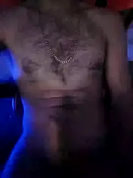 pascuuu96 online show from 05/05/26, 02:47