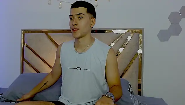 oliver   saint online show from 03/24/26, 11:32