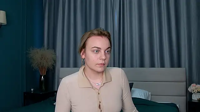 Glow Margo online show from 03/06/26, 01:46