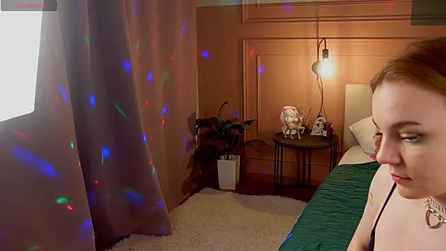 Glow Margo online show from 03/24/26, 01:10