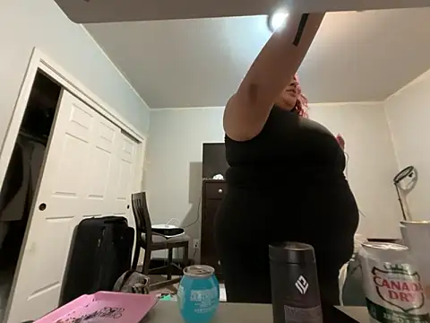 luvmesumscorpio661 online show from 03/16/26, 06:28