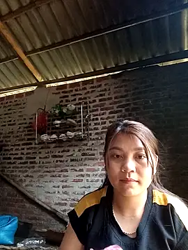 Linhna20 online show from 03/02/26, 07:37