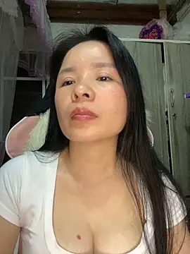 Ivy Trix2 online show from 03/22/26, 01:03