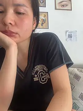 Ivy Trix2 online show from 04/08/26, 03:39