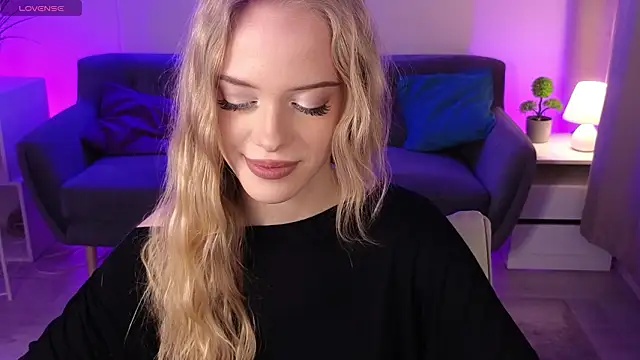 Dear Tessa online show from 03/08/26, 02:32